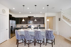 House (4591TERRA) | Private kitchen | Fridge, microwave, cookware/dishes/utensils, freezer