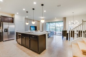 House (4663TERRA) | Private kitchen | Fridge, microwave, dishwasher, coffee/tea maker