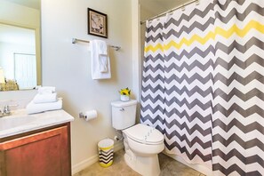 House | Bathroom - 3175tc Amazing Compass Baytown Home Sleeps 10 (Kissimmee)