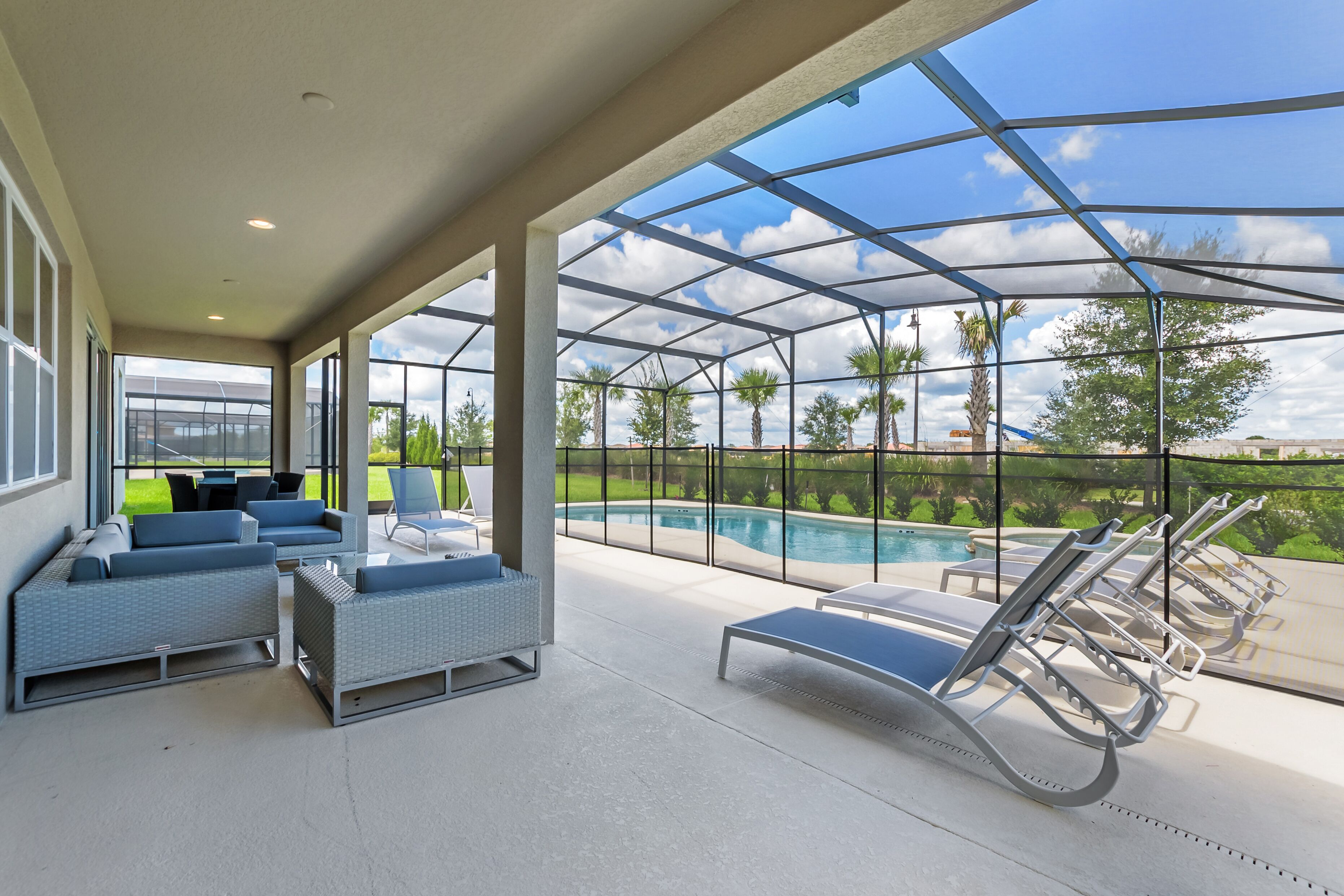 House (6004OGL 14 Bedroom 11 Bathrrom) | Exterior