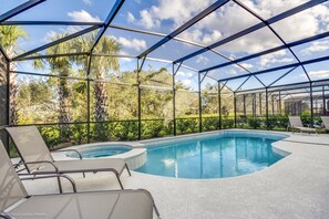 Villa (5244OA Luxury 6 Bedroom 4.Bath  Home )