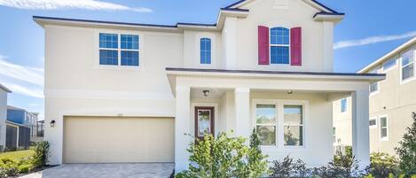 Vila (1720SPPP Amazing 7 Bedroom 6 bed Reso) | Fachada