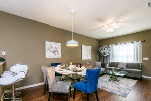 Casa (3299CCP Lucaya Village Resort Townhom) | Restaurantes