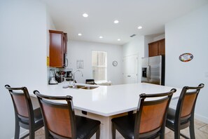 Villa (5 Bedroom 5 Bathroom Solterra Resort ) | Private kitchen