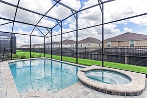 Vila (Luxury Villa with Pool/Spa and Game R) | Kolam renang | Kolam renang outdoor