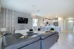 Villa | Living room | Flat-screen TV