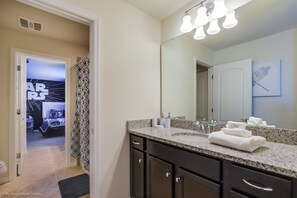 Villa (8872QIN New large 9 Bedroom 6 Bathroo) | Bathroom - 9 Bed Villa with Games, Pool & Spa (Kissimmee)