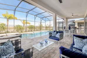 Villa (Solara Resort 9 Bedroom 6 Bathroom R) | Property grounds