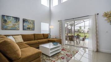 Villa | Living room | Flat-screen TV