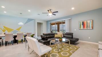 Vila | Ruang keluarga | TV layar datar