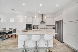 Vila (1472FAIRVIEW) | Eksterior
