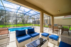 Villa (8028OAKSHA) | Property grounds