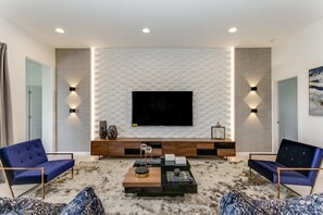 Villa | Living room | Flat-screen TV