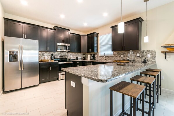 Villa (9026SD00) | Private kitchen - 6 Bedroom, 6 Bath Pool Home (Davenport)