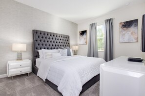 Villa (8833CRUDEN) | Exterior