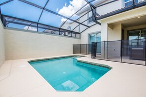 House | 4 bedrooms, free WiFi
