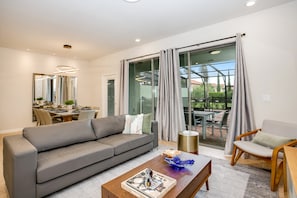 Casa (4582TERRA) | Sala de estar | Televisión de pantalla plana y chimenea