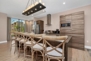 Private kitchen - 4bdrm at Magice Village Resort (Kissimmee)