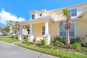 House (1510RETREAT) | Exterior