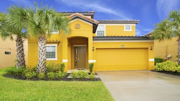 Villa (2609ROSEMONT) | Exterior