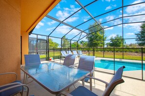 Villa (2521ROSE ) | Balcony - 2521rose (Davenport)