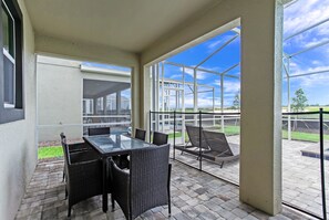 Villa (791PBEACH) | Balcón