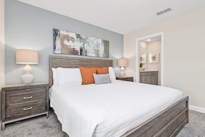 Villa (2707BOOK) | 6 bedrooms, iron/ironing board, free WiFi - Family Friendly! 6bed 5Ba Villa with Pool (Kissimmee)