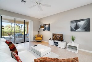 Villa (2142VICTORIA) | Living room