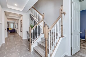 Villa (1810SAWYER) | Interior