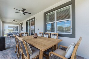 Villa (8805CRUDEN) | Dining
