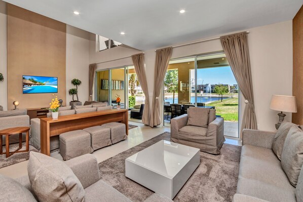 House (7620RECIFE) | Living room