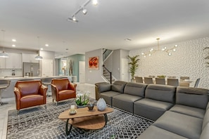 Vila (511PBEACH  Amazing Champions Gate 9 B) | Sala de estar | TV de tela plana