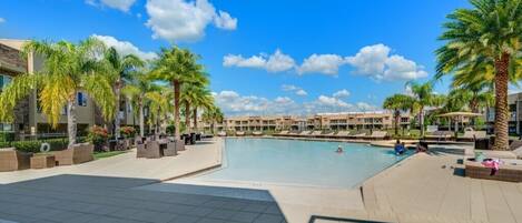 House (7577Brooklin) | Pool