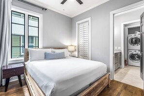 5 chambres, fer et planche à repasser, Wi-Fi, draps fournis