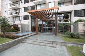 Exterior detail - Acogedor dpto en la mejor zona de Miraflores (Lima)