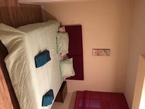 3 bedrooms, WiFi