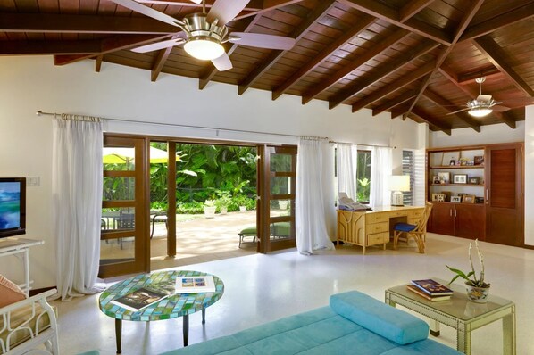 Villa, 3 Bedrooms | Interior