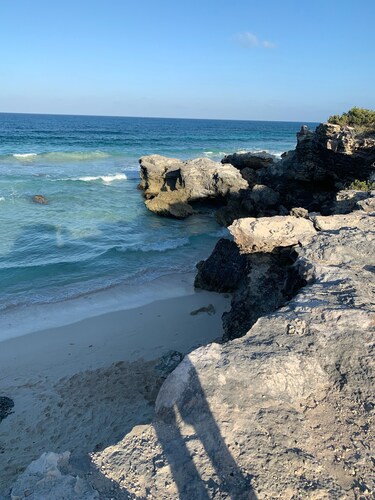 Beautiful New Ocean Front Condo!!