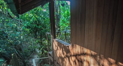 Bangalô na floresta
