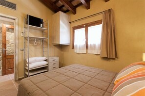 1 habitación, wifi gratis y ropa de cama