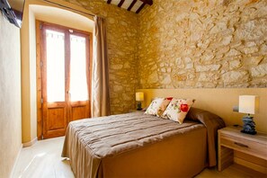 1 chambre, accès au Wi-Fi (inclus), literie fournie