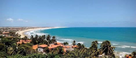 Am Strand, weißer Sandstrand