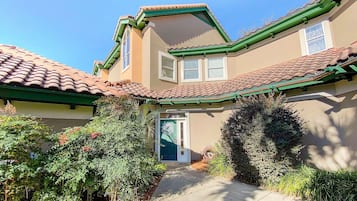 Townhome, 3 Bedrooms | Bahagian luar