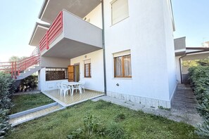 Exterior - M144 - Marcelli, three-room apartment with garden 100m from the sea (Marcelli)