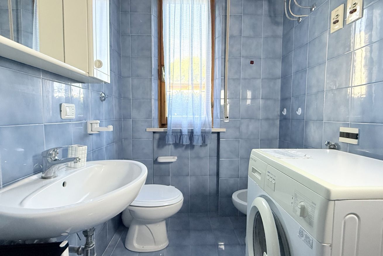 Doccia, bidet, asciugamani