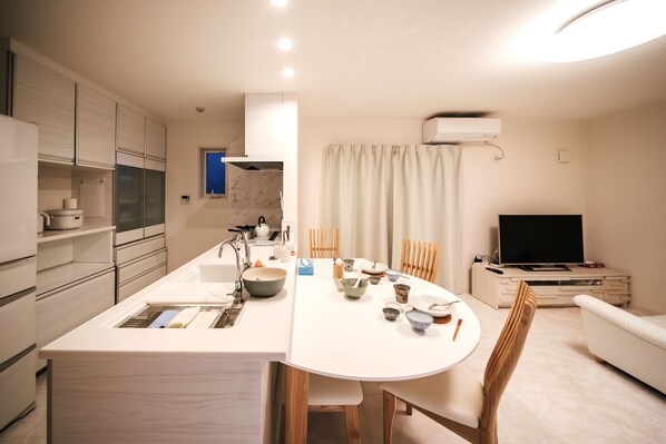 客房 (1) | 遮光窗帘、熨斗/熨衣板、免费 WiFi