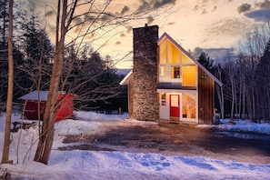 Chalet, 3 Bedrooms | Exterior - Classic Stowe Ski 3 Bedroom Chalet by RedAwning (Stowe)