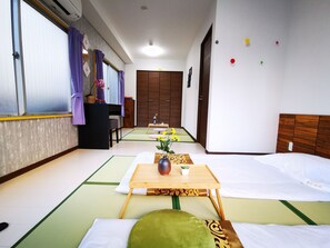 룸 (3888) | 다리미/다리미판, 무료 WiFi