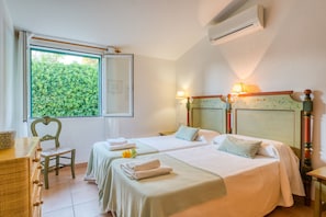 4 camere, ferro/asse da stiro, Wi-Fi gratuito, lenzuola