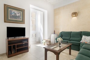 TV, DVD player, stereo